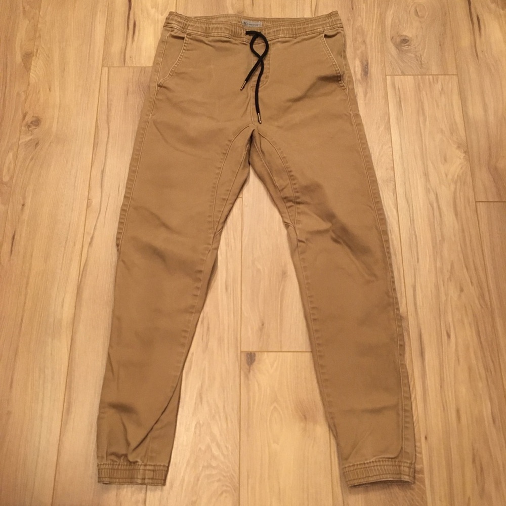 CHARLES AND A HALF Tilly’s Joggers